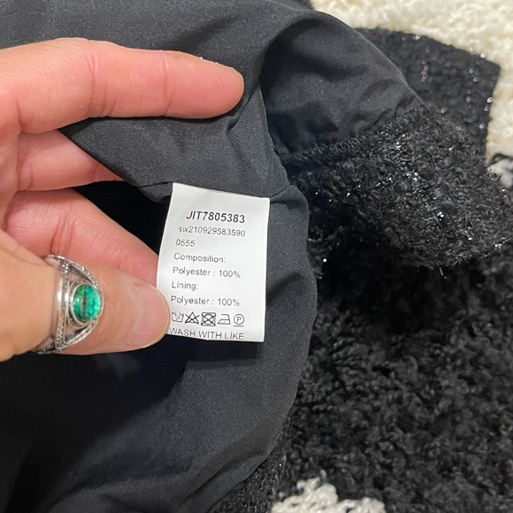 NWOT Women’s Small SHEIN Contrast Piping Single Breasted Placket Tweed Overcoat - Picture 12 of 13